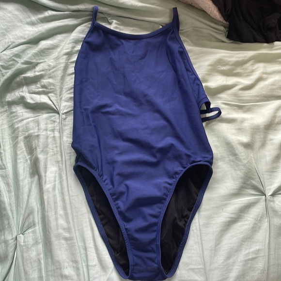 Jackson 4” Jolyn - Picture 1 of 3